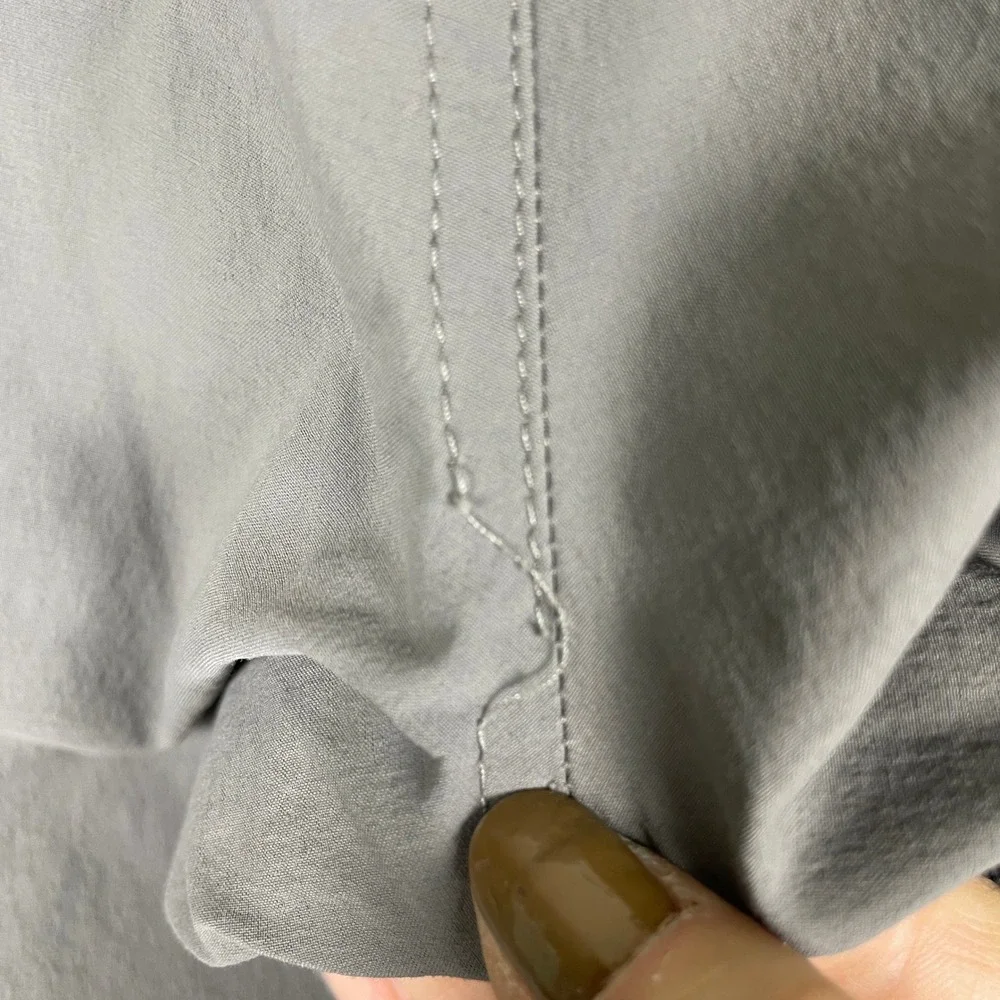 L.L. Bean Cresta Hiking Pants Mens 33x32 Gray Good Stretch Technical Outdoor